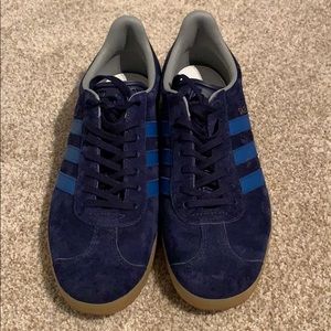 adidas custom Gazelle